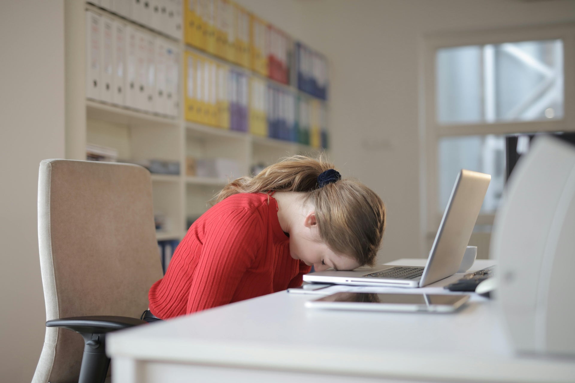 Red Light Therapy and Spring Fatigue